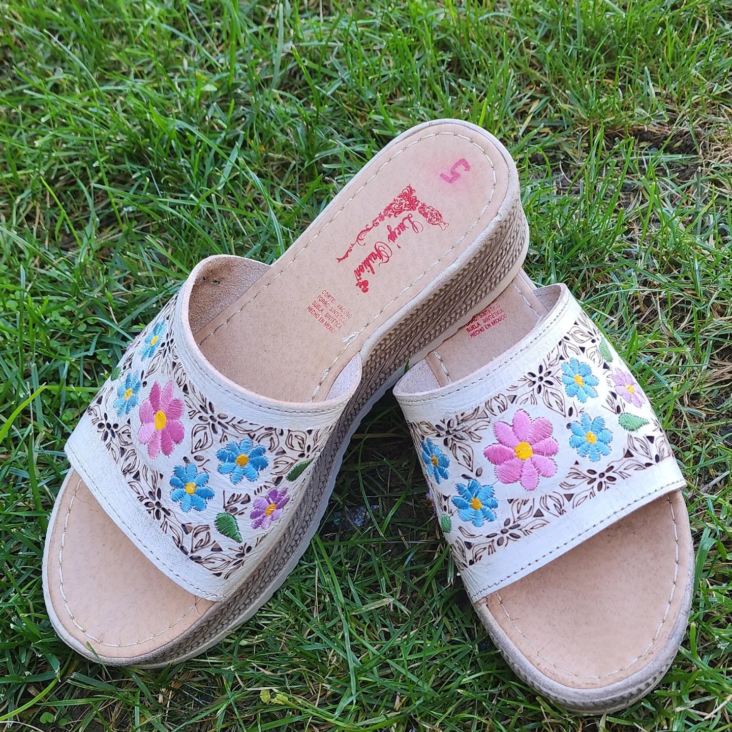 SANDALIAS